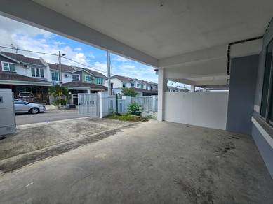 Desa Terbau Jalan Rebab Double Storey House GG Jaya Putra Mount Austin