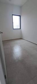 Edgewood Actual Unit: Kitchen