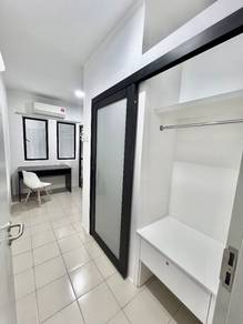 Uni Suites