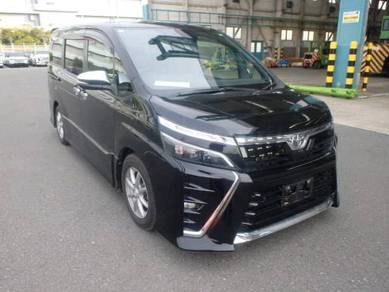 Toyota VOXY ZS 2.0 KIRAMEKI 2 (A)