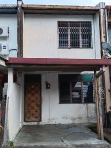 Double Storey Terrace Intermediate Taman Riverview Bintawa