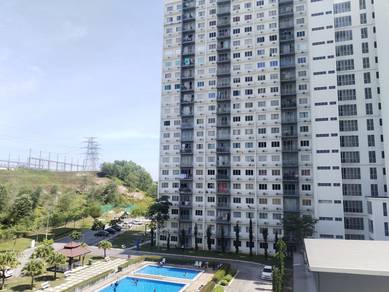 Pangsapuri Putra, Tmn Putra Impian, Bandar Seri Putra for SALE