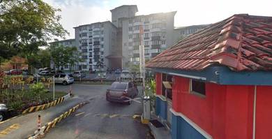 Sri Teratai Apartment🎈3R2B2CP Partial Furnished unit Available!