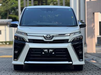 Toyota VOXY 2.0 ZS KIRAMEKI 2