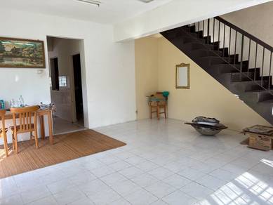Big Corner Double Storey Terrace House Mahkota Cheras Jln Temenggung
