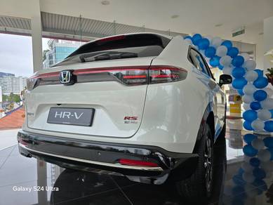 Honda HR-V 1.5 FL Full Loan Full Accesorie