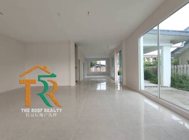 Seng Goon 2 1/2 Semi Detached For Sale
