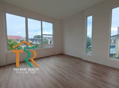Seng Goon 2 1/2 Semi Detached For Sale