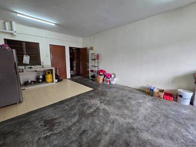 Jb Town Impian Stulang Medium Cost Flat 2nd floor sentosa pelangi