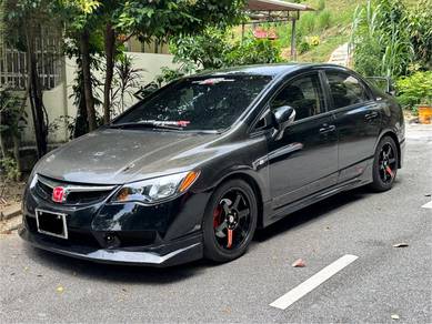 Honda CIVIC 1.8 S i-VTEC (A) TIP TOP
