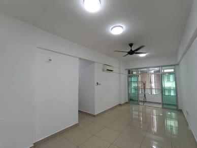 Midori Green 3Bedroom Partial Furnish @ Mount Austin / Austin Height
