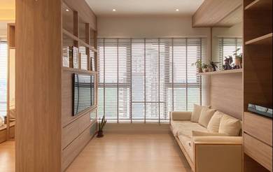 Below Market Price / Beside MRT  / Freehold Condo / Free All Legal Fee