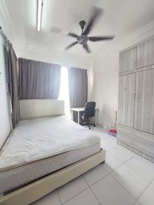 Fully furnished room inc bil Girl jln kaki LRT Melati direct link KLCC