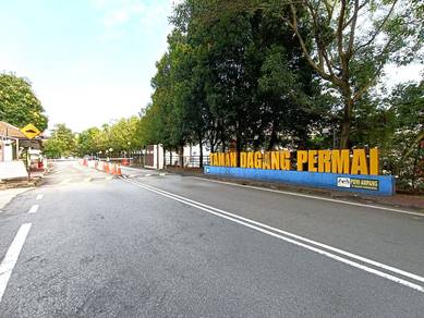 FREEHOLD 22x85 🔥 2.5 Sty Superlink Dagang Permai @ Ampang