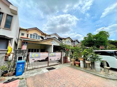 FACING OPEN, NON BUMI LOT - Double Storey House Seksyen 23 Shah Alam