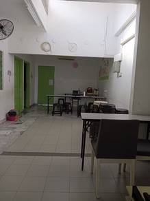 CORNER 1-STOREY HOUSE  Taman Gottlieb LA-3550SF 4-Bedrooms P/Renovated