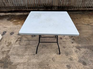 3x3ft Meja Lipat Foldable Plastic Table