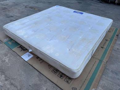 (Vono) 8'' Spring Coil Tilam King Mattress