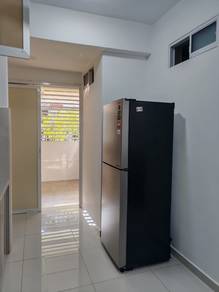 Halaman Areka GROUND FLOOR FULLY RENOVATED W/FURNISHED 1-C/Carpark