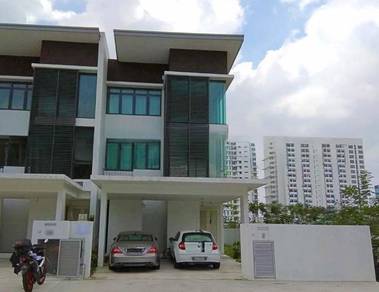 Bank Lelong Corner 3 Storey Terrace @ Cyberjaya Cristal Serin