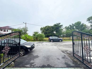 Facing Open Double Storey Terrace House Taman Bukit Cheras KL