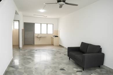 Sri Petaling KL 2 Sty House For Rent Ready to Move In Semi Furnished