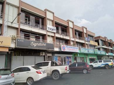Shop lot ground floor for rent at kubota bintang