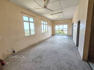 Banting Bandar Sungai Emas corner apartment 1029sqft Freehold