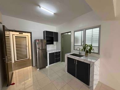 kepong apartment for rent (kepongmas 2) near MRT kepong baru,fridge