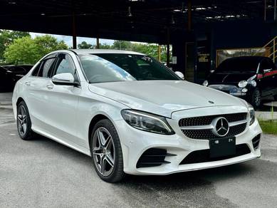 Mercedes Benz C200 1.5 AMG LINE (A)