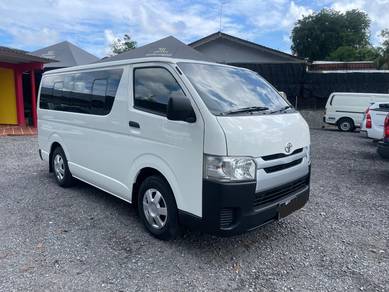 Toyota Hiace Window Van 2.5D - 2014