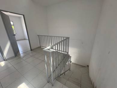 2-storey-Terraced-House-for-rent-Senai-Johor-2