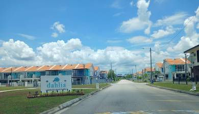 Double Storey Terrace Dahlia Pulai Mutiara 4 Bed near Tuas Full Loan