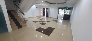 SS15 Subang Jaya 2 Storey Renovated House 2250 Sf 5r 3b for Rent