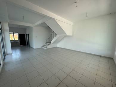 2-storey-Terraced-House-for-sale-Senai-Johor-2