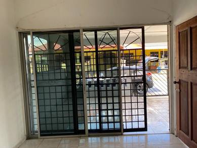 Senawang💥Taman Desa Ixora,SEMI-D,RENOVATED+NICE+BIG+BELOW MARKET