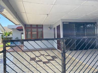 Senawang💥Taman Desa Ixora,SEMI-D,RENOVATED+NICE+BIG+BELOW MARKET