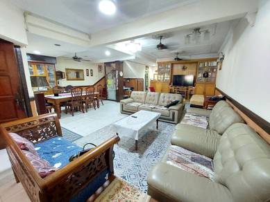 Facing Open Double Storey Terrace House Jalan Cecawi 6 Kota Damansara