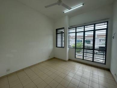 Taman Idaman Bangi🔥Double Storey Disewa near Bangi lama Bangi Avenue