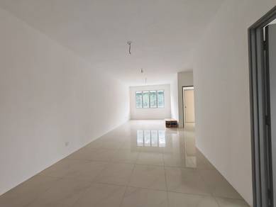 (Gated Guarded) 3B 2Bath Residensi Vista Agresif