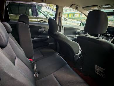 Toyota WISH 1.8 X (A)