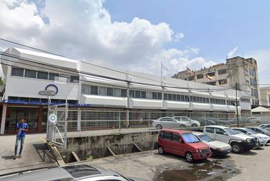 For🏭Rent – Semi-D Light Industrial Warehouse @ Segambut