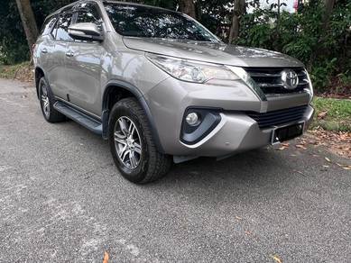 Toyota FORTUNER 2.4 G VRZ (A)