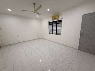 2 Storey Terrace House Partly Furnished at Tanjung Bungah