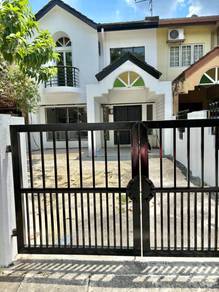 FACING PLAYGROUND Double Storey Terrace Subang Jaya FOR SALE
