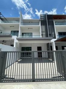 BRAND NEW 3sty House Residensi Bukit Orkid Batu 9 Partially Furnished