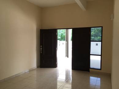 0 DEPO 22x66 4R2B FREEHOLD Sementa Klang FREE SPA MOT Rantau Panjang