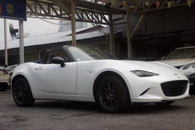 Mazda MX-5 990 1.5 Roadster Convertible