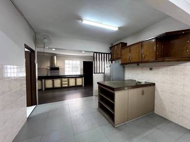 Bukit Tinggi 2, Klang - Double Storey Corner House For Rent