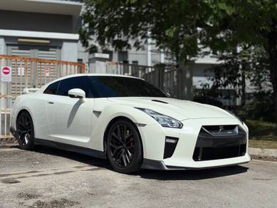 Nissan GT-R 3.8 BLACK EDITION,Recaro Seat,Bos